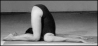 Karnapidasana